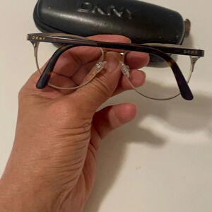 DKYN eye glasses, high quality and adjustable frame In very good condition.